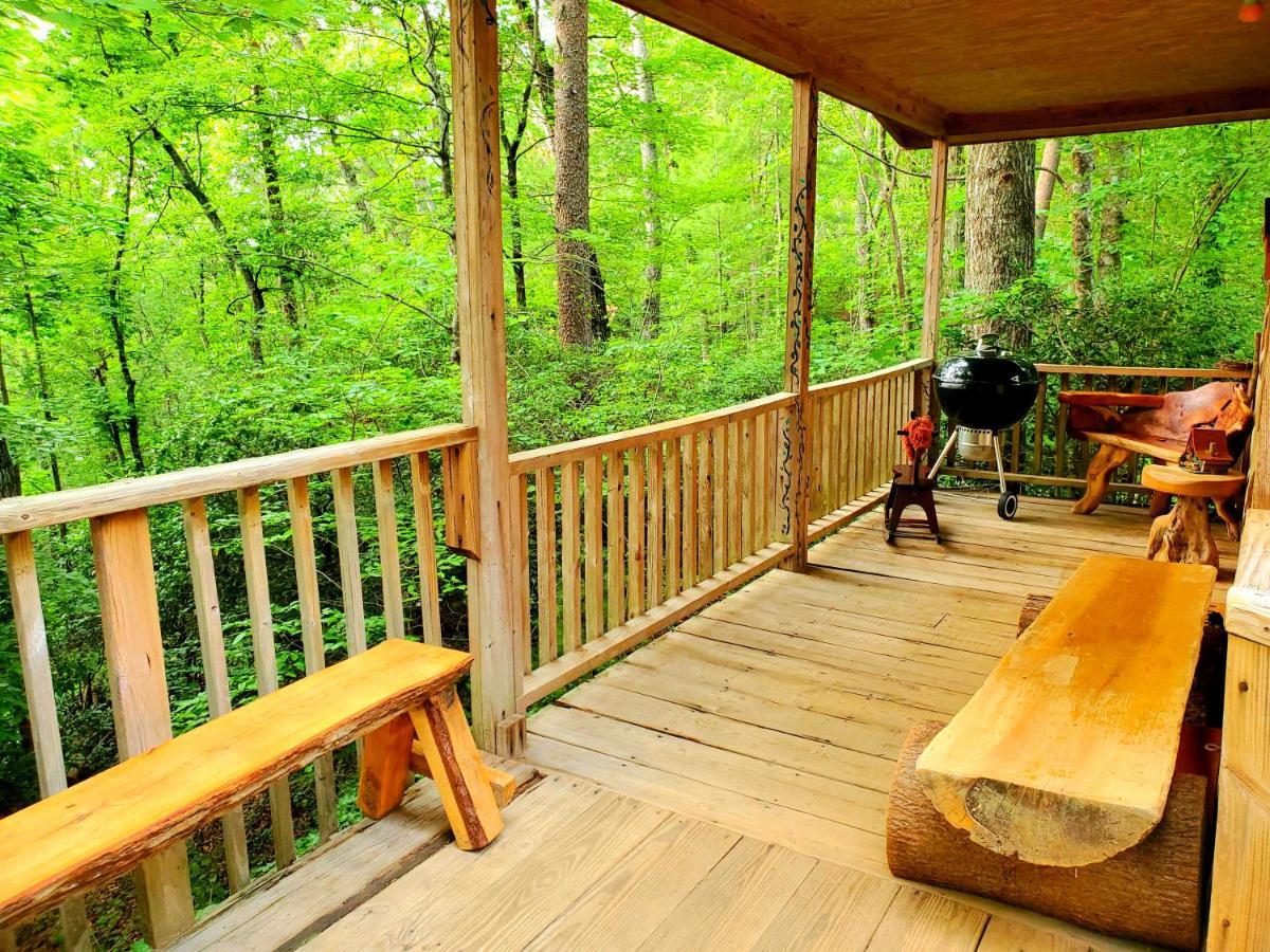 Lil' Log At Hearthstone Cabins And Camping - Pet Friendly Helen Extérieur photo